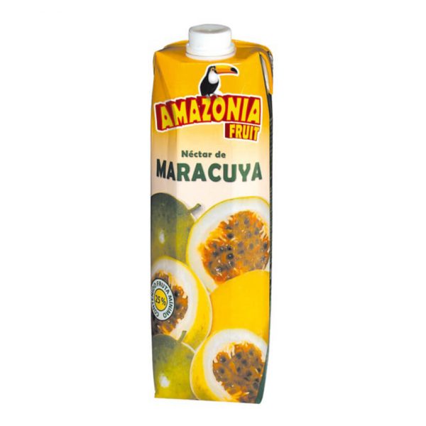 El jugo de maracuya Amazonia de 1 litro es una bebida refrescante ideal para el verano.